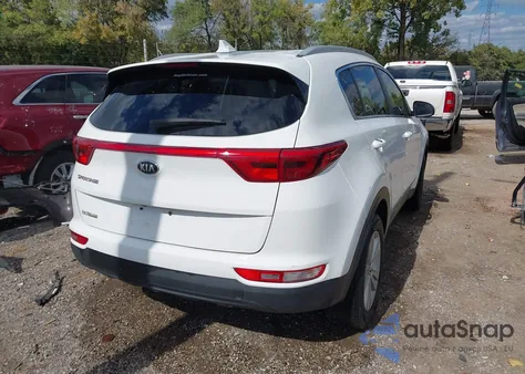 2017 Kia Sportage Lx z USA, uszkodzony, nr VIN KNDPMCAC3H7078451